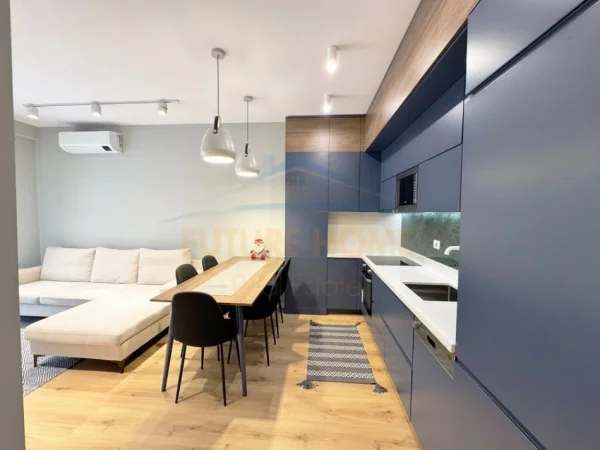 Tirane, shitet apartament 1+1+Ballkon Kati 3, 62 m² 150.000 € (Kompleksi Simacom)