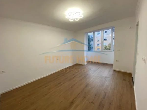 Tirane, shitet apartament 1+1 Kati 3, 30 m² 95.000 € (Myslym Shyri)