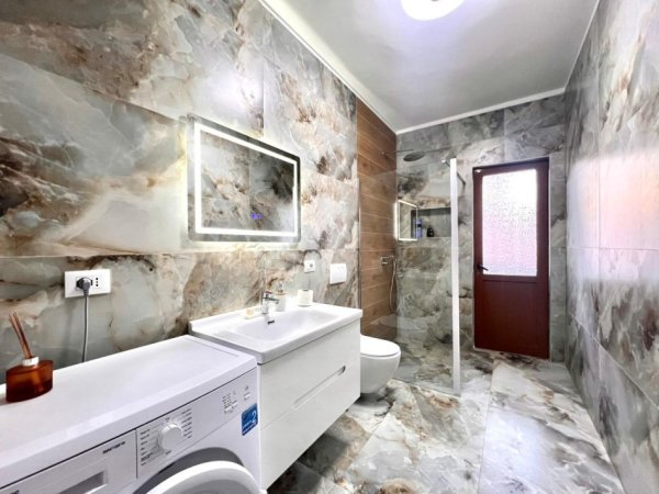 Me Qera: Apartament 2+1 & Ballkon 📍BLLOKU - LSI ) | kati: 4 || 830€/muaj