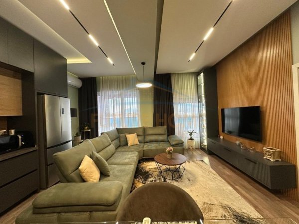 Tirane, shitet apartament 1+1+Aneks+Ballkon Kati 6, 78 m² 150.000 € (Kompleksi Mangalem)