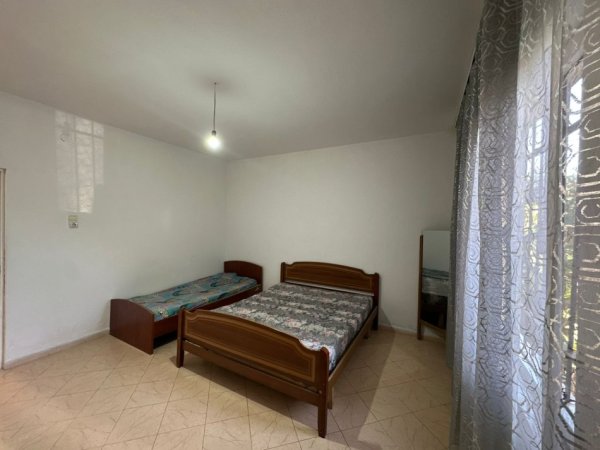 Tirane, jepet me qera apartament 2+1 Kati 2, 460 € 