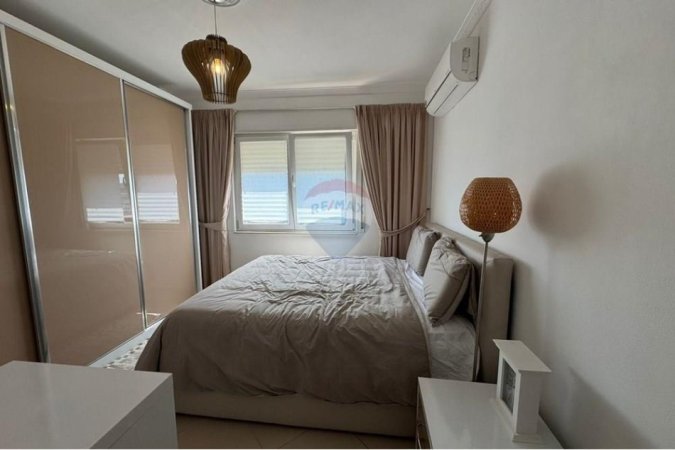 Tirane, jepet me qera apartament 2+1+Ballkon Kati 5, 105 m² 550 € (Rruga: Tom Plezha)