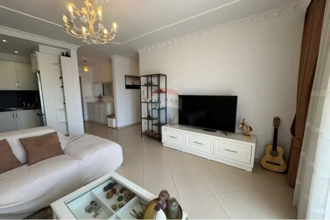 Tirane, jepet me qera apartament 2+1+Ballkon Kati 5, 105 m² 550 € (Rruga: Tom Plezha)