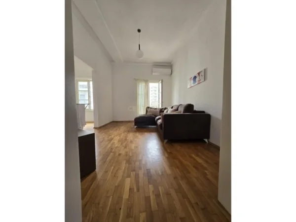 Durres, shes apartament duplex 2 Katshe , 183 m² 330.000 € 