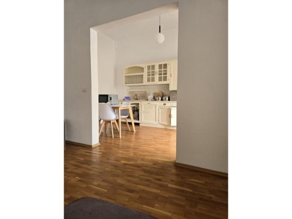 Durres, shes apartament duplex 2 Katshe , 183 m² 330.000 € 
