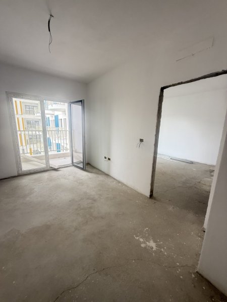 Tirane, jepet me qera zyre Kati 7, 60 m² 500 € 