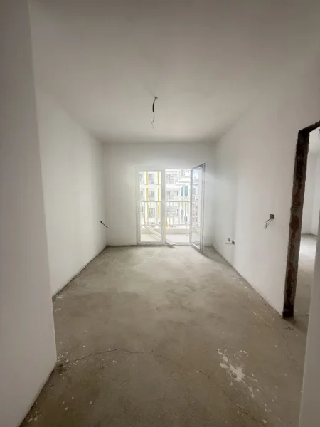 Tirane, jepet me qera zyre Kati 7, 60 m² 500 € 
