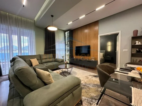 Tirane, shitet apartament 1+1 Kati 6, 78 m² 150.000 € (KOMPLEKSI MANGALEM, ALI DEMI)