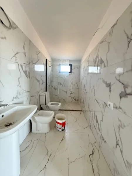 Durres, shitet apartament 2+1 Kati 6, 75 m² 100.000 € (Golem)