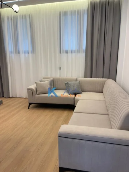 Tirane, jap me qera apartament 1+1 Kati 0, 70 m² 800 € (Kodra e Diellit, afer rezidences Kodra e Diellit 1)