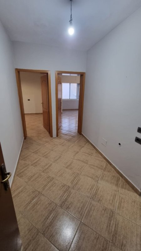 SHITET OKAZION APARTAMENT 1+1 ME HIPOTEKË NE ALLIAS , 70.000 €uro