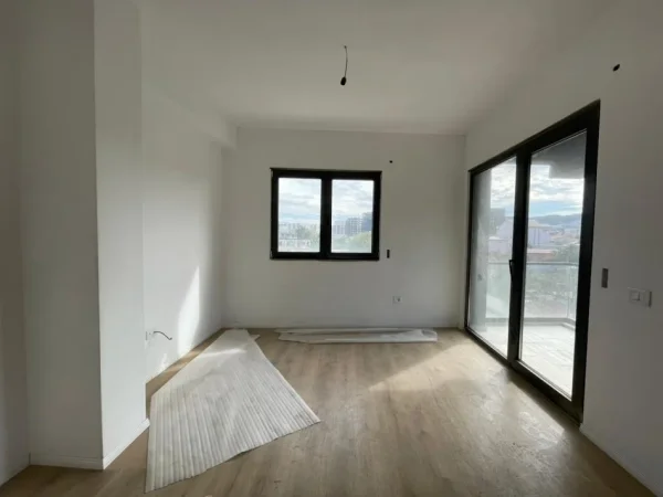 Tirane, shitet apartament 2+1 Kati 4, 111 m² 188.700 € (Oasis Residence ne Astir.)
