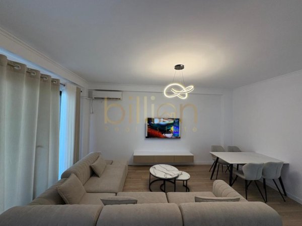 Tirane, jap me qera 2+1+Ballkon Kati 2, 95 m² 900 € (Rezidenca Kodra e Diellit)