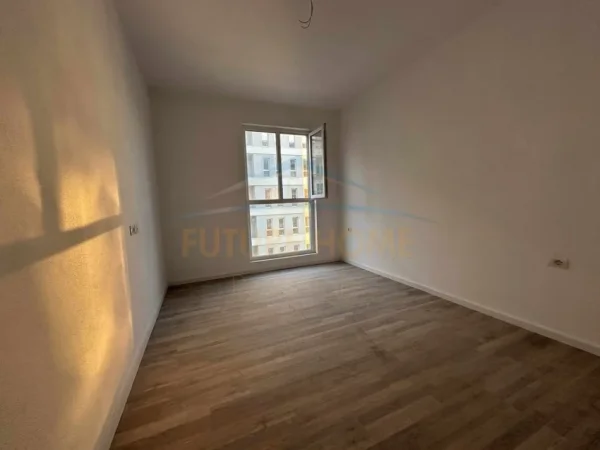 Tirane, jepet me qera apartament 2+1 Kati 5, 91 m² 350 € (Univers City”, pranë QTU, Tiranë.)