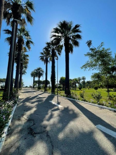 Durres, shes apartament 2+1 , 78 m² 130.000 € (Durres)