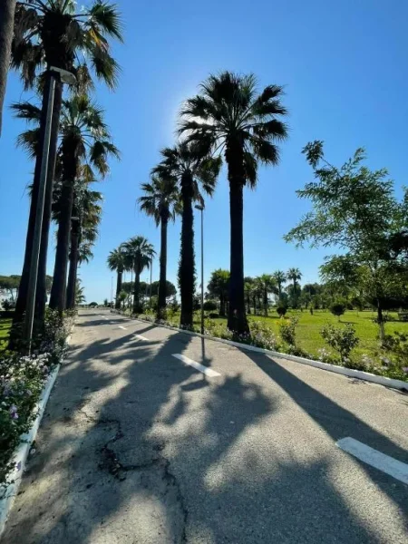 Durres, shes apartament 2+1 , 78 m² 130.000 € (Durres)