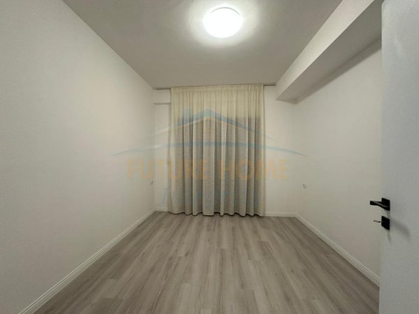 Tirane, jepet me qera apartament 2+1+Ballkon Kati 1, 150 m² 800 € (Rezidenca Kodra e Diellit 2)