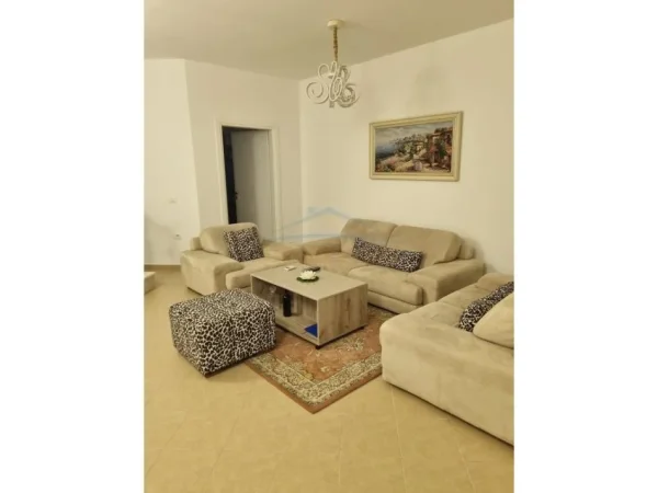 Gjiri Lalezit | Hamallaj, shitet apartament duplex 3+1+Aneks Kati 0, 150 m² 380.000 € 