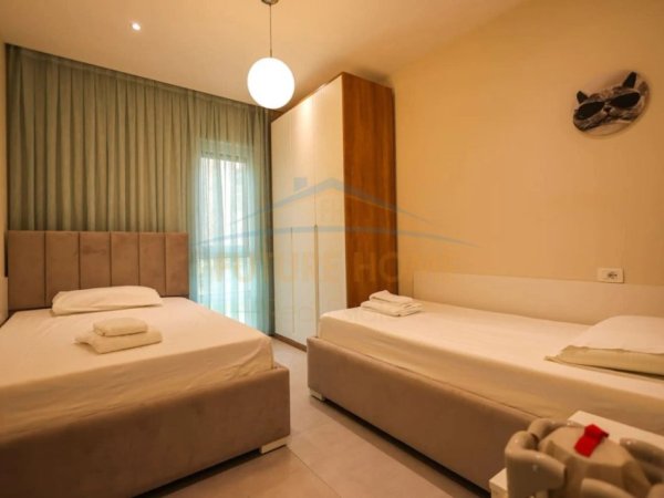 Gjiri Lalezit | Hamallaj, shitet apartament+verande | Penthouse 2+1 Kati 0, 98 m² 350.000 € 