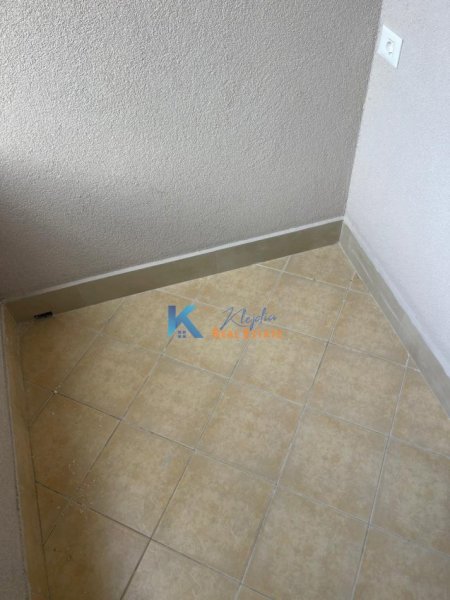 Tirane, jap me qera apartament 2+1+Ballkon Kati 3, 85 m² 800 € (Kodra e Diellit)