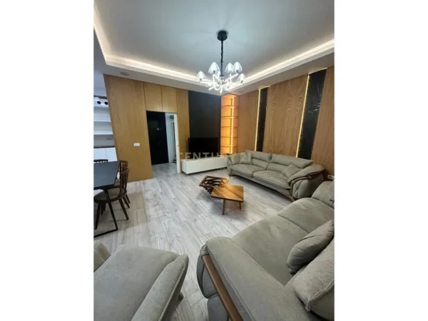 Tirane, jepet me qera apartament 2+1+Aneks+Ballkon Kati 2, 115 m² 900 € (Hipoteka)