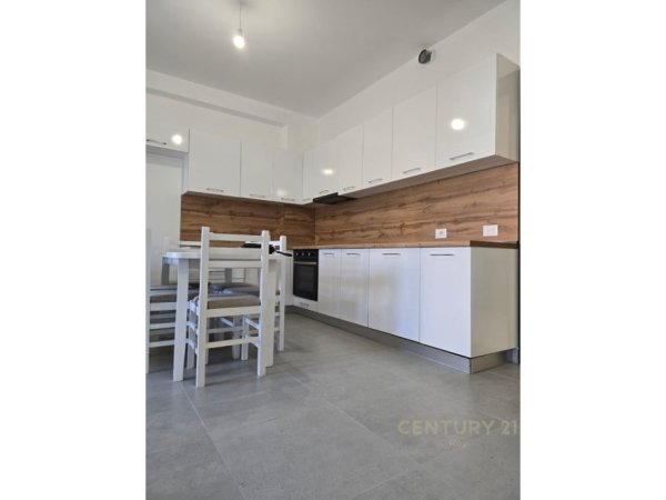 Durres, shitet apartament 1+1 Kati 1, 131.320 €