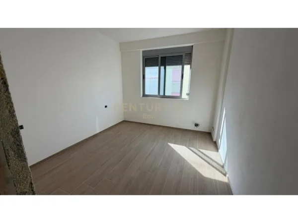 Durres, shitet apartament 1+1 Kati 4, 60 m² 73.000 € (Golem)