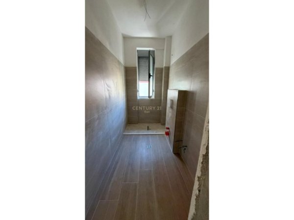 Durres, shitet apartament 1+1 Kati 4, 60 m² 73.000 € (Golem)