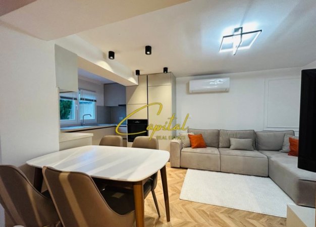 Tirane, jepet me qera apartament 2+1 Kati 1, 70 m² 700 € (ISH TREGU ELEKTRIK)