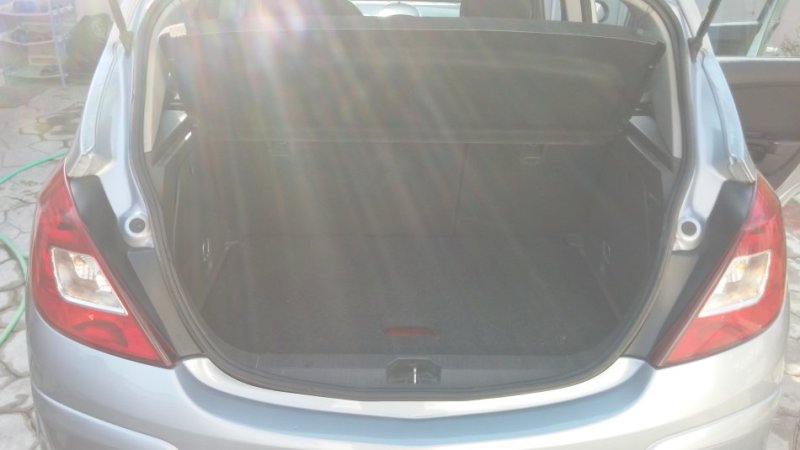 Tirane, shes makine Opel Corsa 1.3CDTI 2007 Nafte, gri metalizato manuale Kondicioner 242.000 km 1.800 €