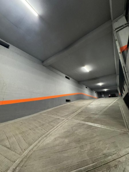 Tirane, shitet garazh | post parkimi Kati -2, 37 m² 65.000 € (RRUGA ASIM ZENELI STADIUMI AIR ALBANIA)