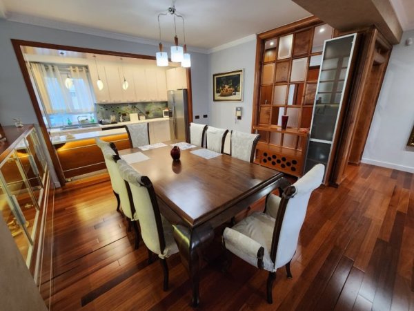 Apartament Me qira 3+1+2wc (140m2)📍 Bllok/ Piceri Era (1800 euro) Vendodhje perfekte