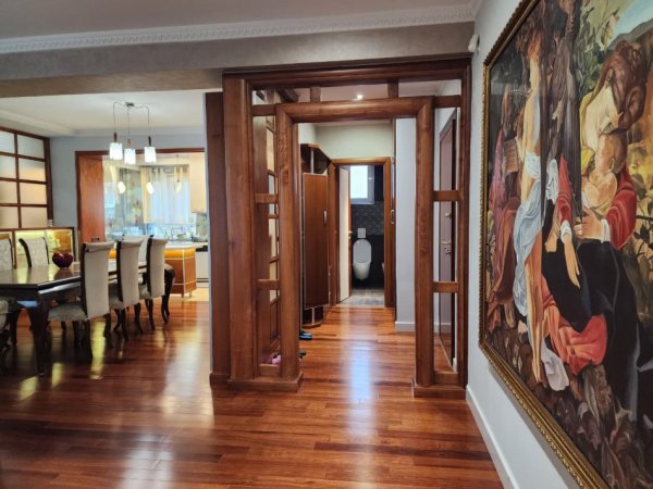 Apartament Me qira 3+1+2wc (140m2)📍 Bllok/ Piceri Era (1800 euro) Vendodhje perfekte