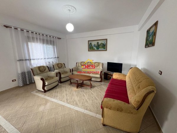 Vlore, jepet me qera Vile 2+1+Ballkon Kati 0, 110 m² 350 € (Rruga Sokrat Leka)