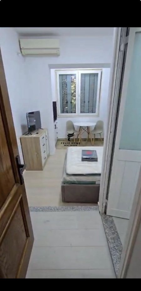 Tirane, jepet me qera garsonier Kati 2, 28 m² 380 € (MYSLYM SHYRI)