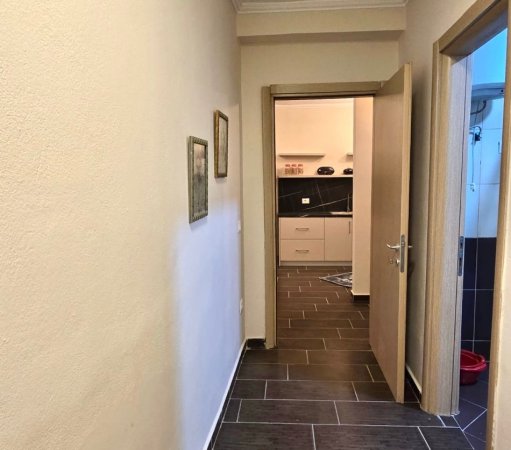 Me Qera: 2+1+2wc📍Kombinat (Prane KMY) - 450€ - S.130m² - 100% e Re✨