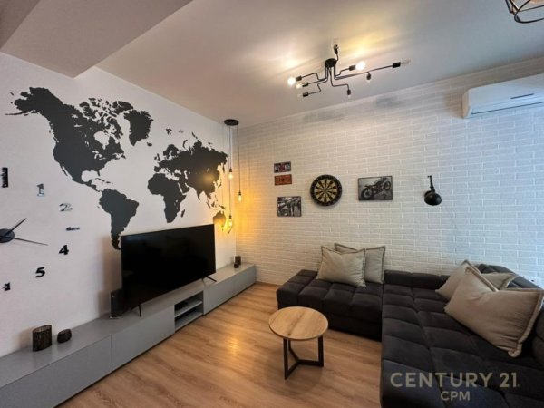 Tirane, jepet me qera apartament 1+1 Kati 1, 50 m² 550 € (Kodra e Diellit)