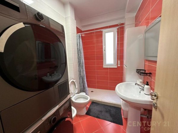 Tirane, jepet me qera apartament 1+1 Kati 1, 50 m² 550 € (Kodra e Diellit)