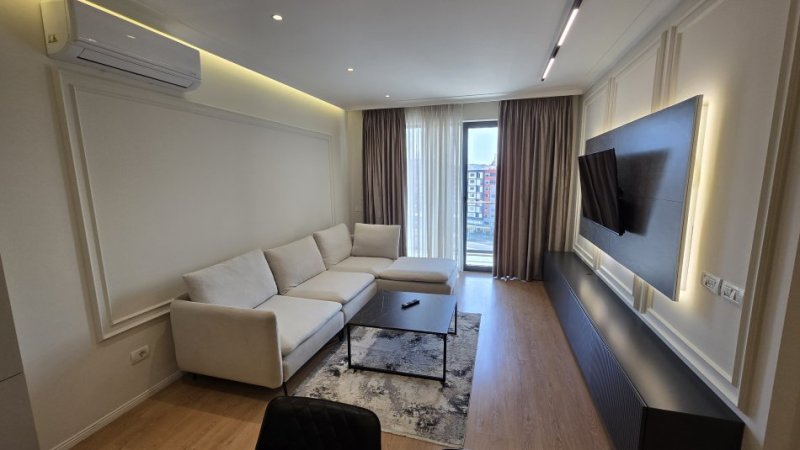 Tirane, jepet me qera apartament 2+1+Ballkon Kati 8, 112 m² 800 € (Rezidenca Future Home)