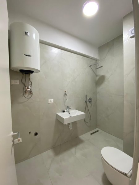 Tirane, shitet apartament 1+1+Ballkon Kati 3, 50 m² 80.000 € (fresku) MLS # 530581008-42