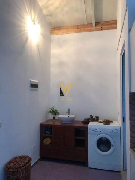 Durres, shitet shtepi 2+1 Kati 0, 75 m² 150.000 Euro (GJIRI LALEZIT)