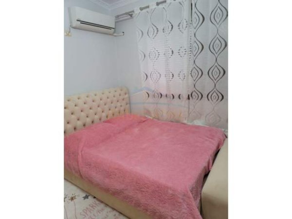 Tirane, jepet me qera apartament 2+1 Kati 7, 91 m² 350 Euro