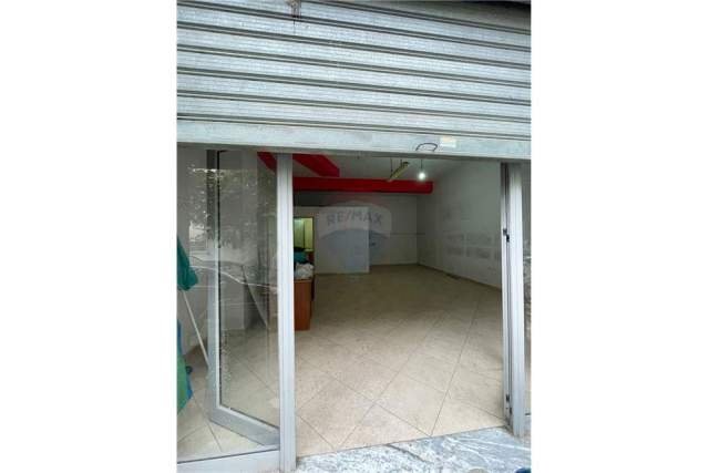 Tirane, shitet dyqan Kati 0, 47 m² 65.000 Euro (Allias, Rruga "Niko Avrami", prane ish Shkolles "B)