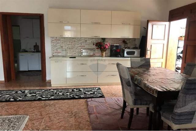 Tirane, shitet Vile 4+1+BLK Kati 2, 168 m² 180.000 Euro (Pjeter Budi)