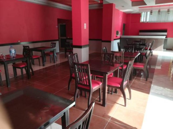 Durres, shitet lokal Kati 0, 134 m² 1.650 Euro/m2 ne Kryemedhenj , Golem  .