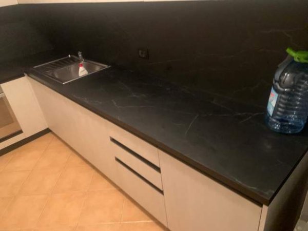 Tirane, jepet me qera apartament 1+1 Kati 5, 65 m² 37.000 Leke (Shkolla e baletit, Rruga Petro Nini Luarasi.)