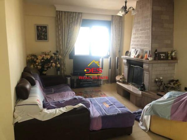 Vlore, shitet apartament 3+1+A+BLK Kati 9, 180 m² 150.000 Euro (Rruga Veledin Kollozi,Vlore)