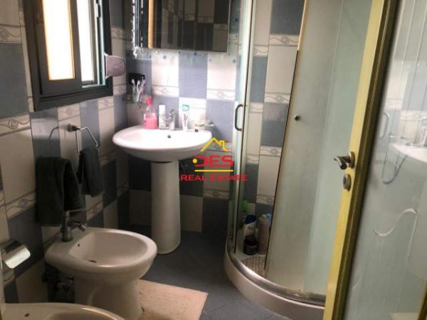 Vlore, shitet apartament 3+1+A+BLK Kati 9, 180 m² 150.000 Euro (Rruga Veledin Kollozi,Vlore)