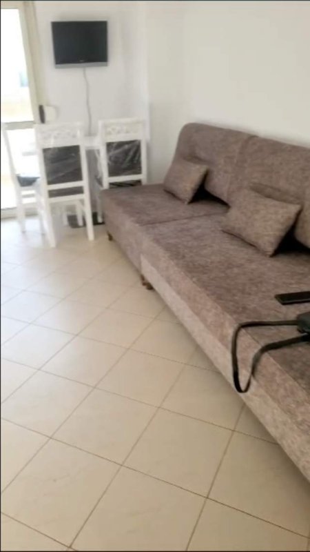 Tirane, jepet me qera apartament 1+1 Kati 7, 70 m² 400 Euro (rruga mehdi frasheri)