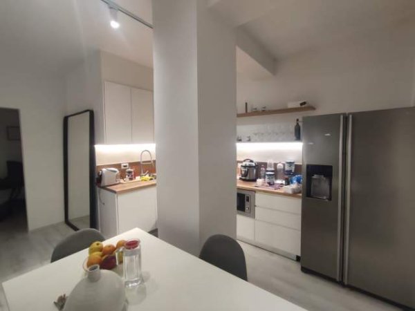 Tirane, jepet me qera apartament 2+1+BLK Kati 1, 123 m² 450 Euro (Kodra e Diellit)